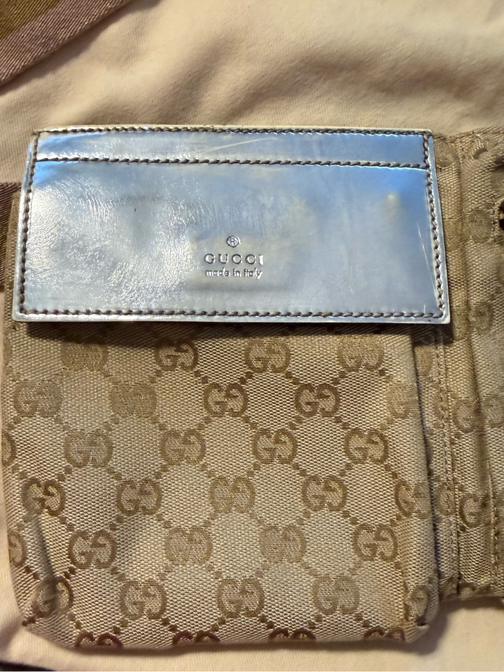 Gucci Beige and Brown Monogram Canvas Card Wallet with Silver Accent - Picture 2 of 13